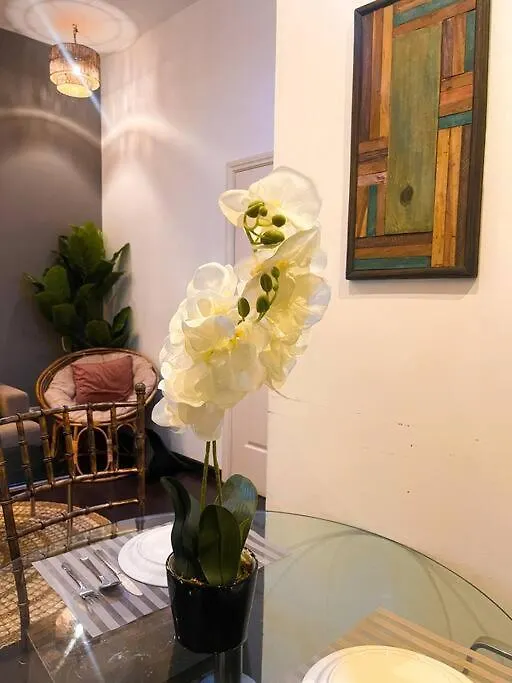 Apartment Cozy & Spacious 2Br Penthouse In Makati Manila