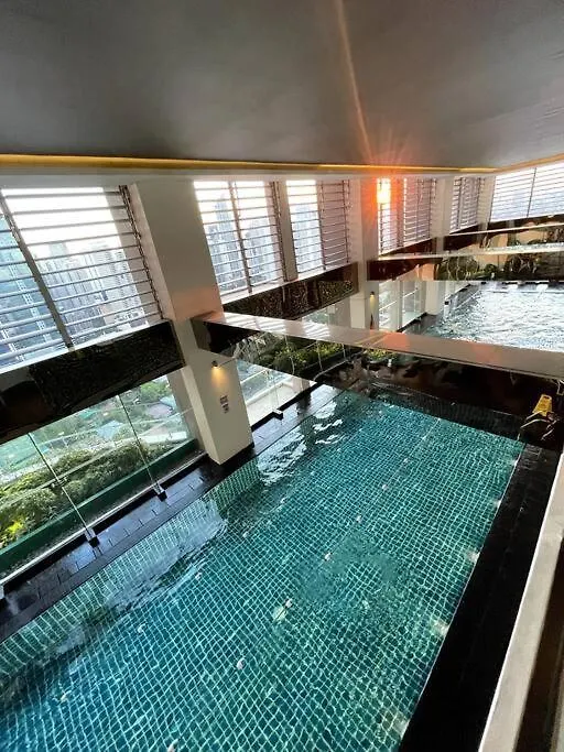 Cozy & Spacious 2Br Penthouse In Makati Manila 0*,